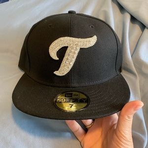 LIMITED EDITION. Swarovski BLUE JAYS New Era Hat